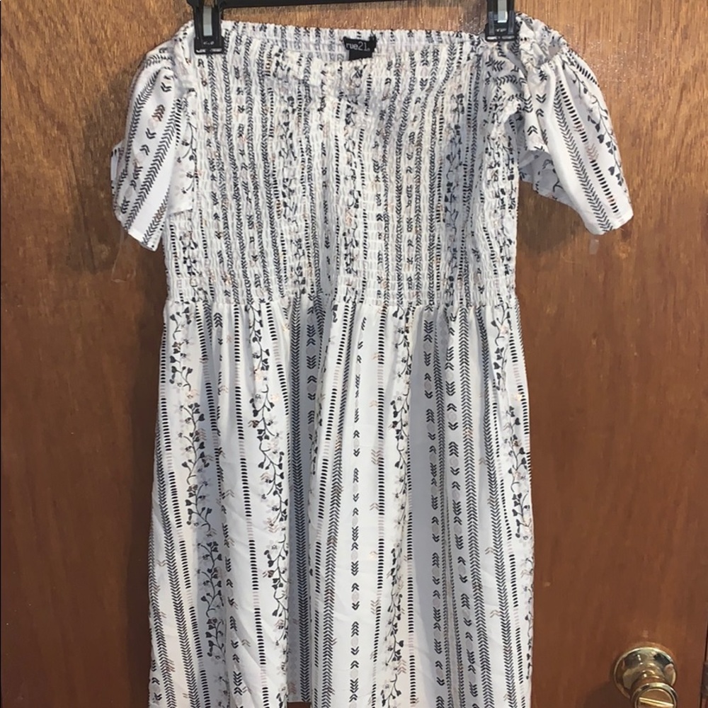 Rue 21 dress